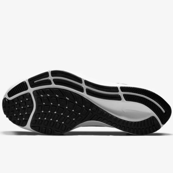 Nike Air Zoom Pegasus 38 - Picture 2 of 8